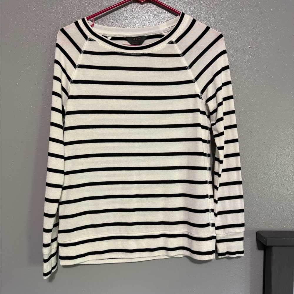 Striped Long Sleeve Tee - Black & White
